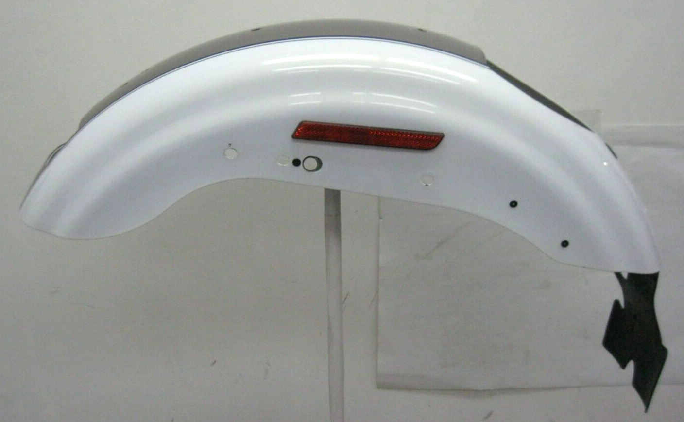 Harley-Davidson OEM 07-20 Sportster White & Silver Rear Fender Prime # 59847-10