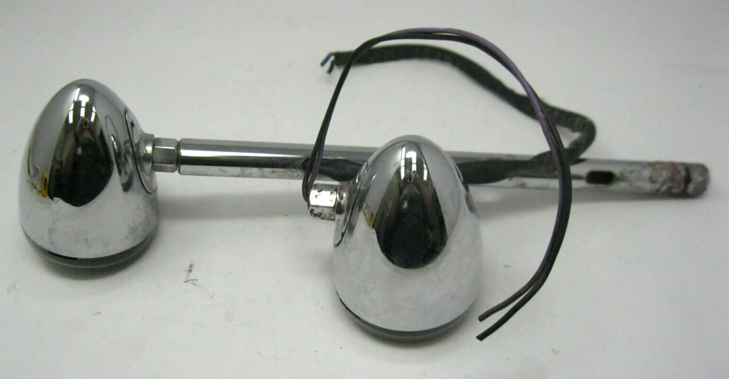 Unbranded Bullet Signal Lights on 10" Bar with Broken Threads on one end