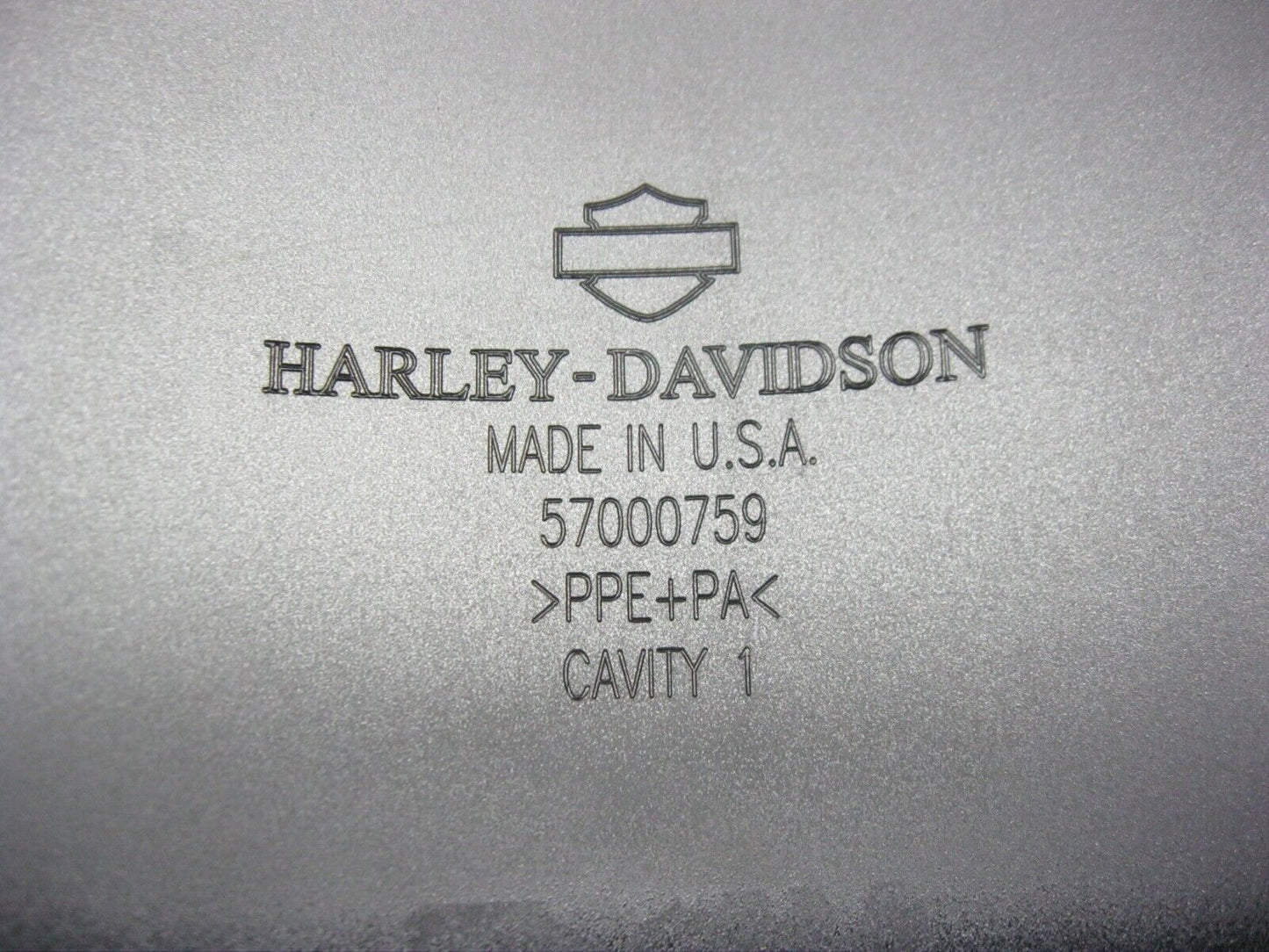 Harley-Davidson OEM 17-24 FXLRS FXDLS Vivid Black Speed Screen 57000740DH