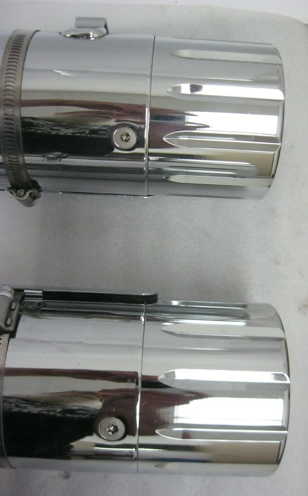 Harley-Davidson CVO 18-20 CVO Chrome Mufflers 64900731/2 & End Caps 65100058