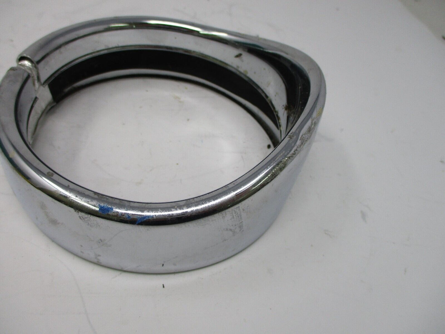 4.5'' Headlamp Headlight Trim Ring Harley 2011 FLSTC
