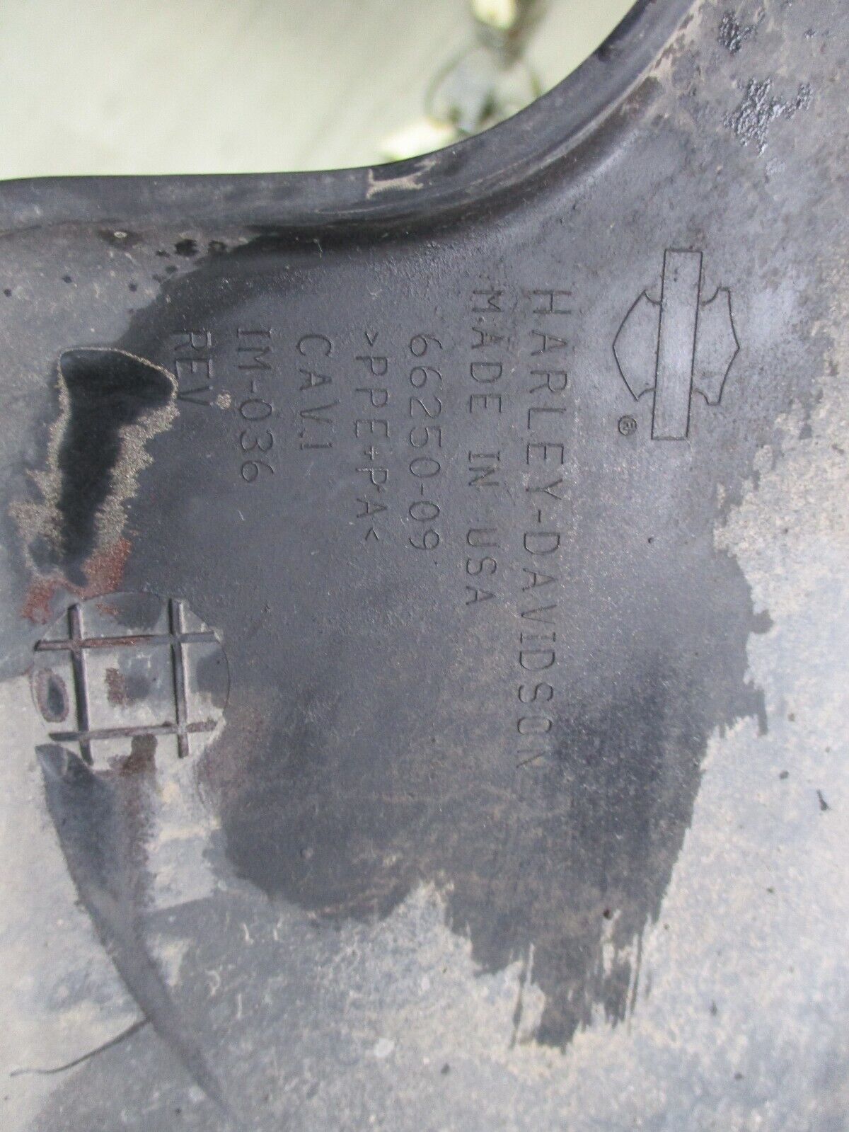 2004 HARLEY ELECTRA GLIDE Right Left Side Cover Fairing 66619-07 CHA