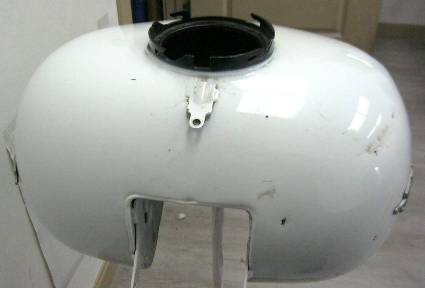 Harley-Davidson OEM 08-23 Touring Frost Ice Pearl Fuel Tank 61000120DZS