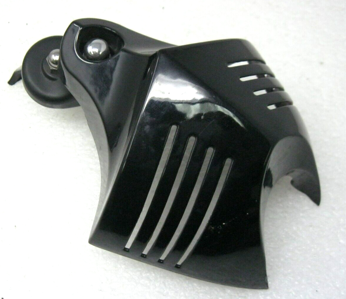 Kuryakyn Black Gloss Black V-Shield Horn Cover for 92-19 Harley-Davidsons 7204