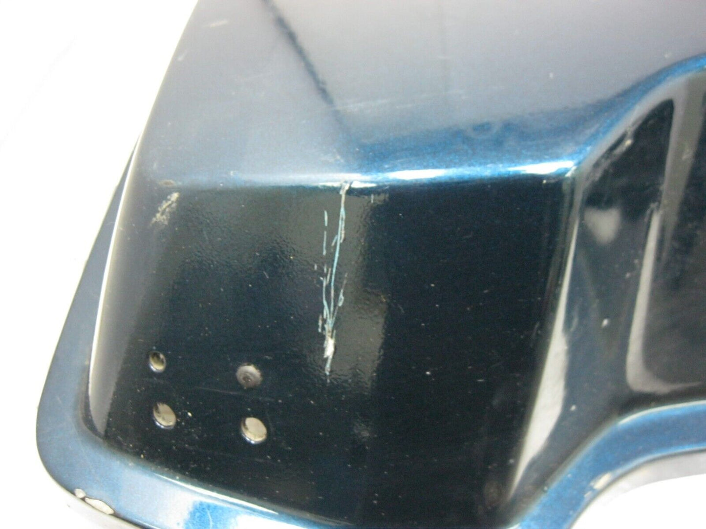 Harley-Davidson OEM 93-13 Tour-Pak Lid, Scuffs in Paint