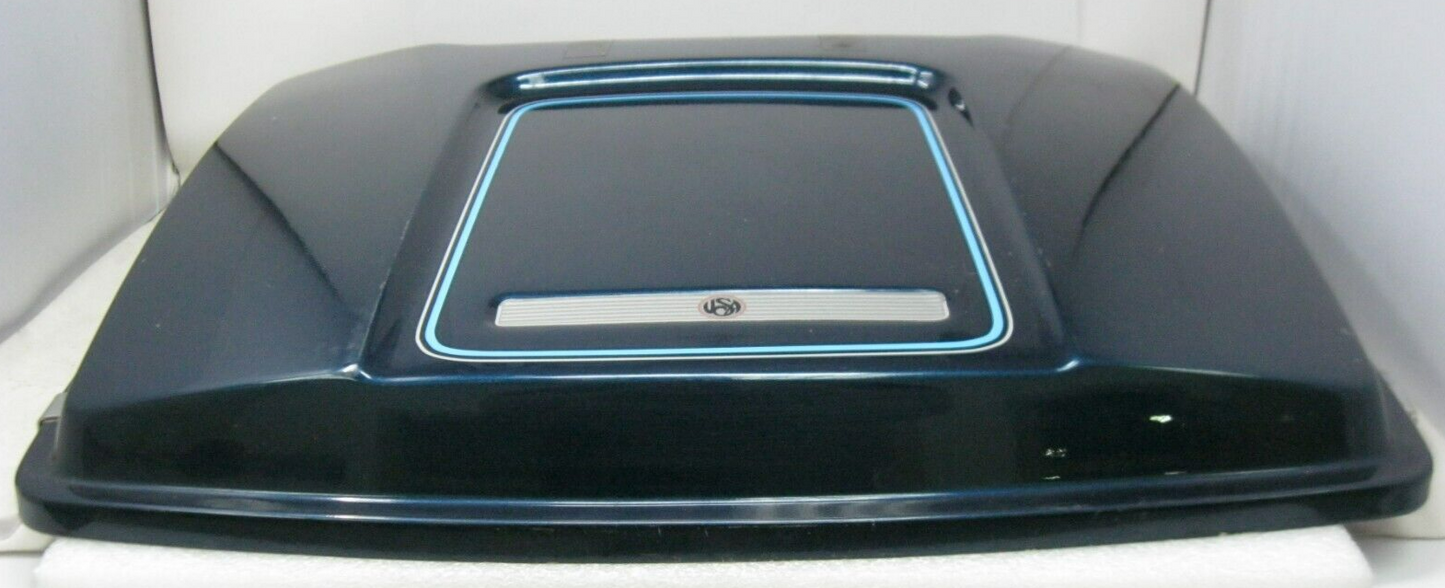 Harley-Davidson OEM 93-13 Tour-Pak Lid, Scuffs in Paint