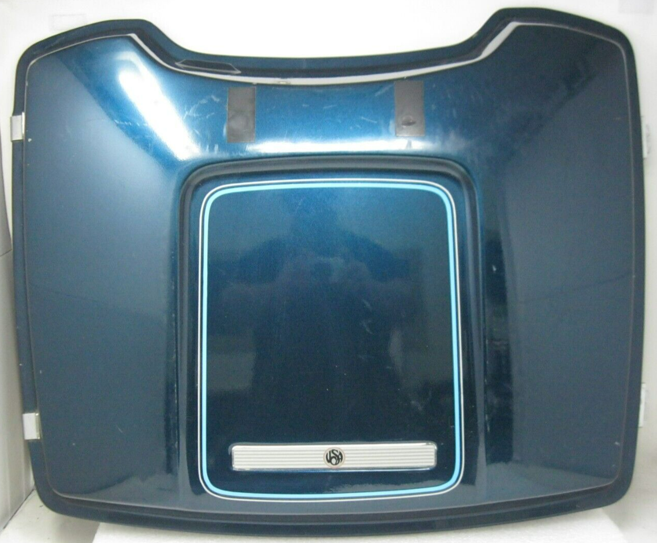 Harley-Davidson OEM 93-13 Tour-Pak Lid, Scuffs in Paint