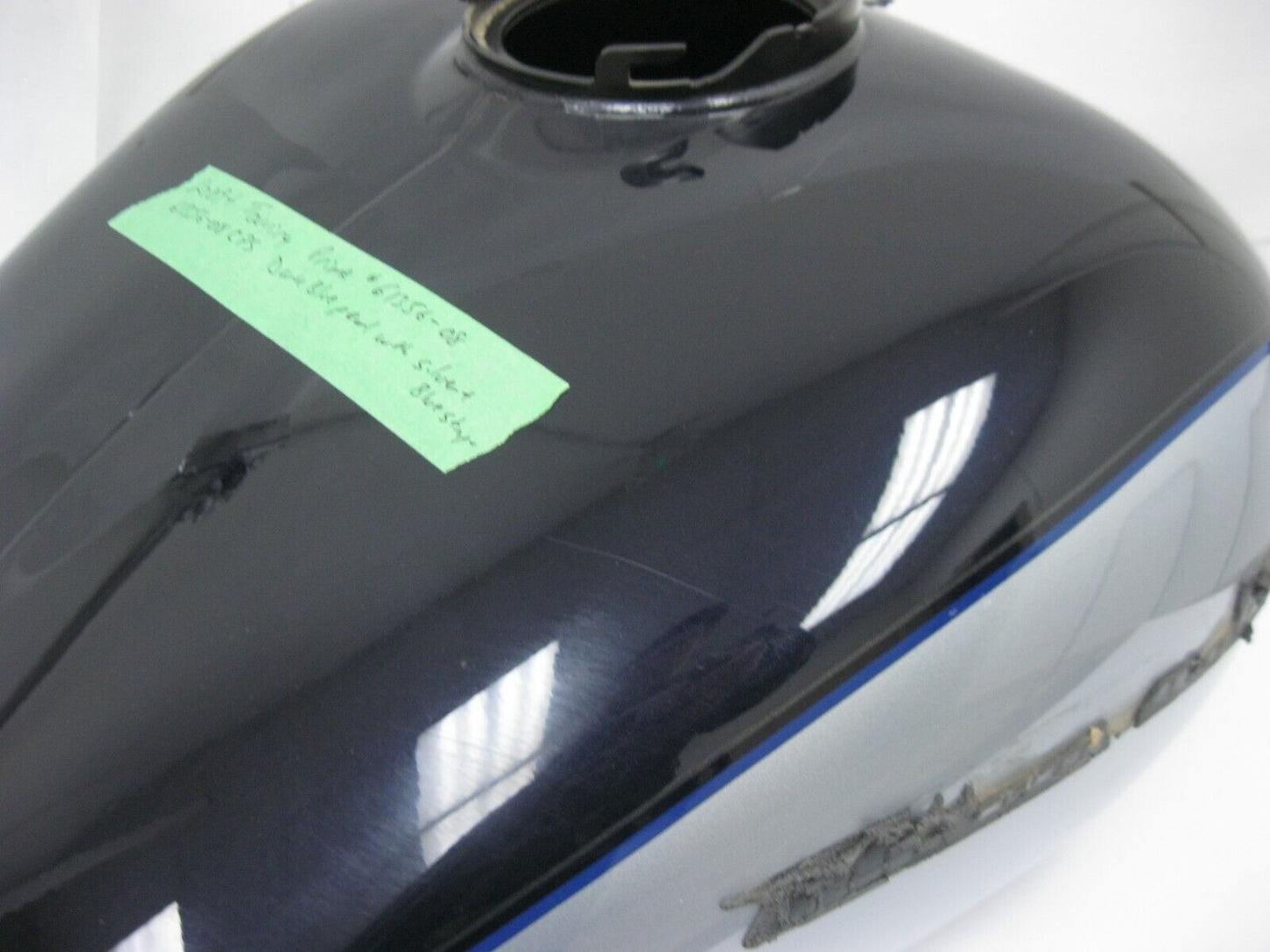 Harley Davidson FLTR, FLHT FLHX Fuel Tank Dark Blue Pearl 61356-08CPS DENT