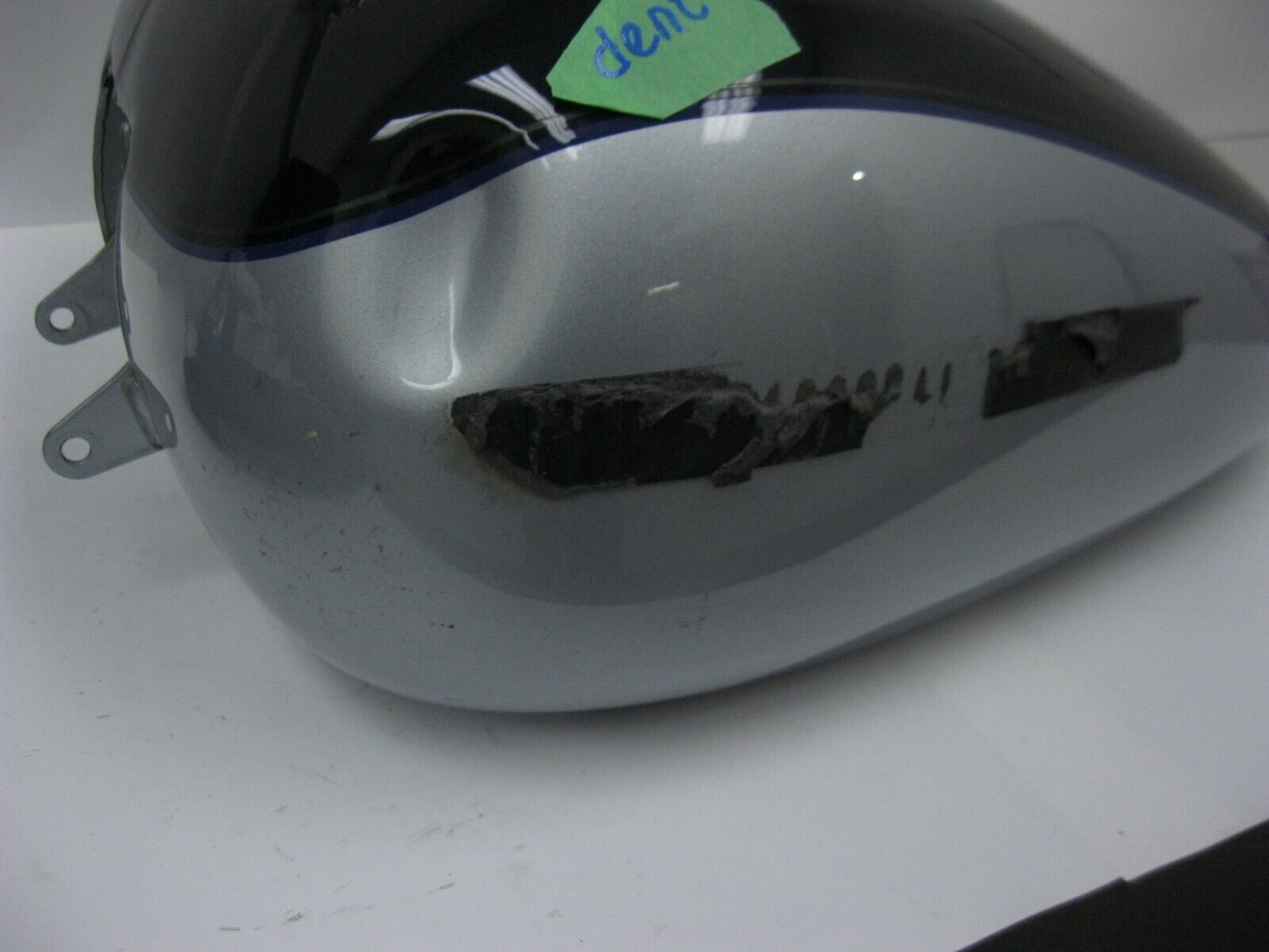 Harley Davidson FLTR, FLHT FLHX Fuel Tank Dark Blue Pearl 61356-08CPS DENT