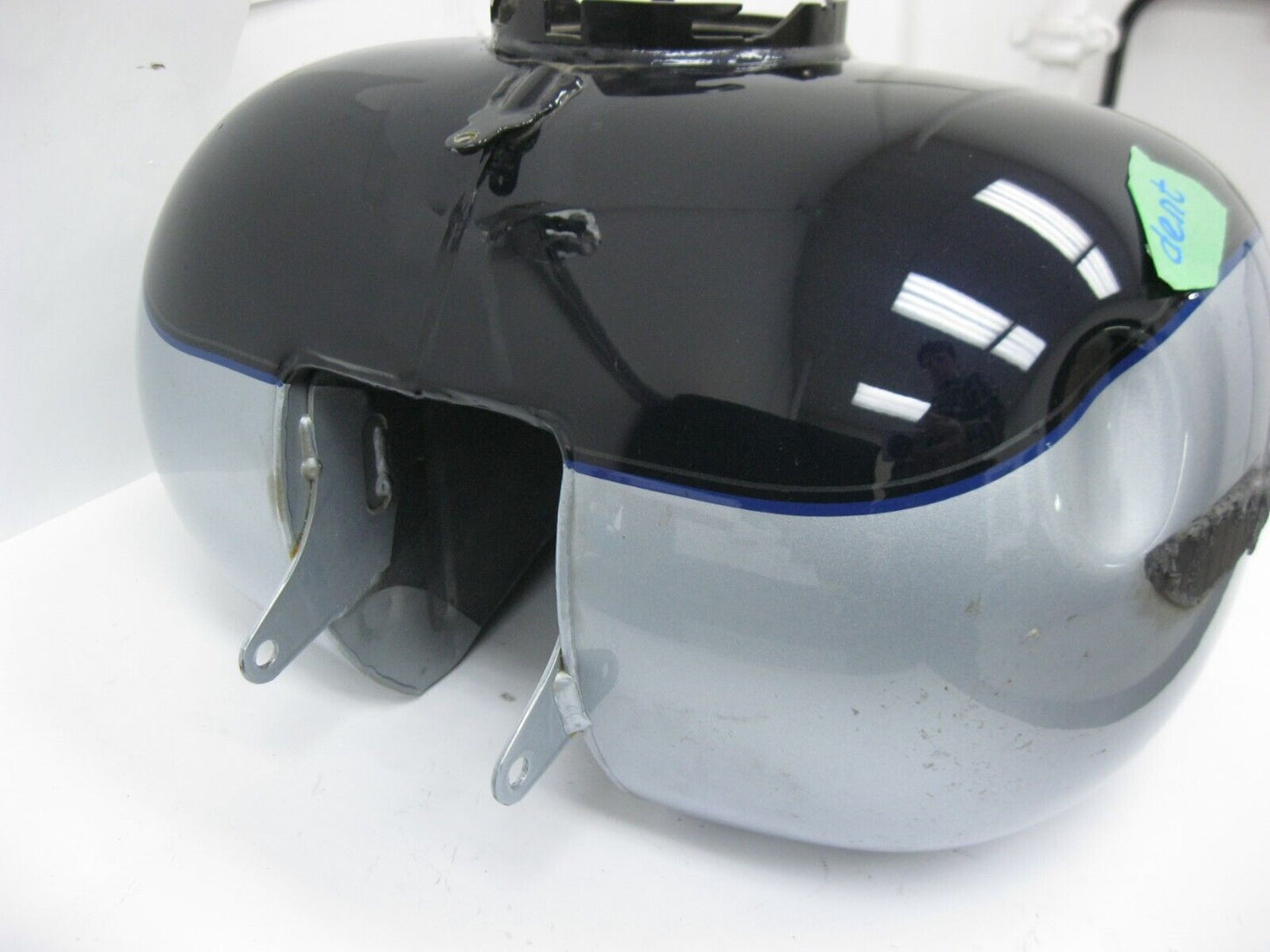 Harley Davidson FLTR, FLHT FLHX Fuel Tank Dark Blue Pearl 61356-08CPS DENT