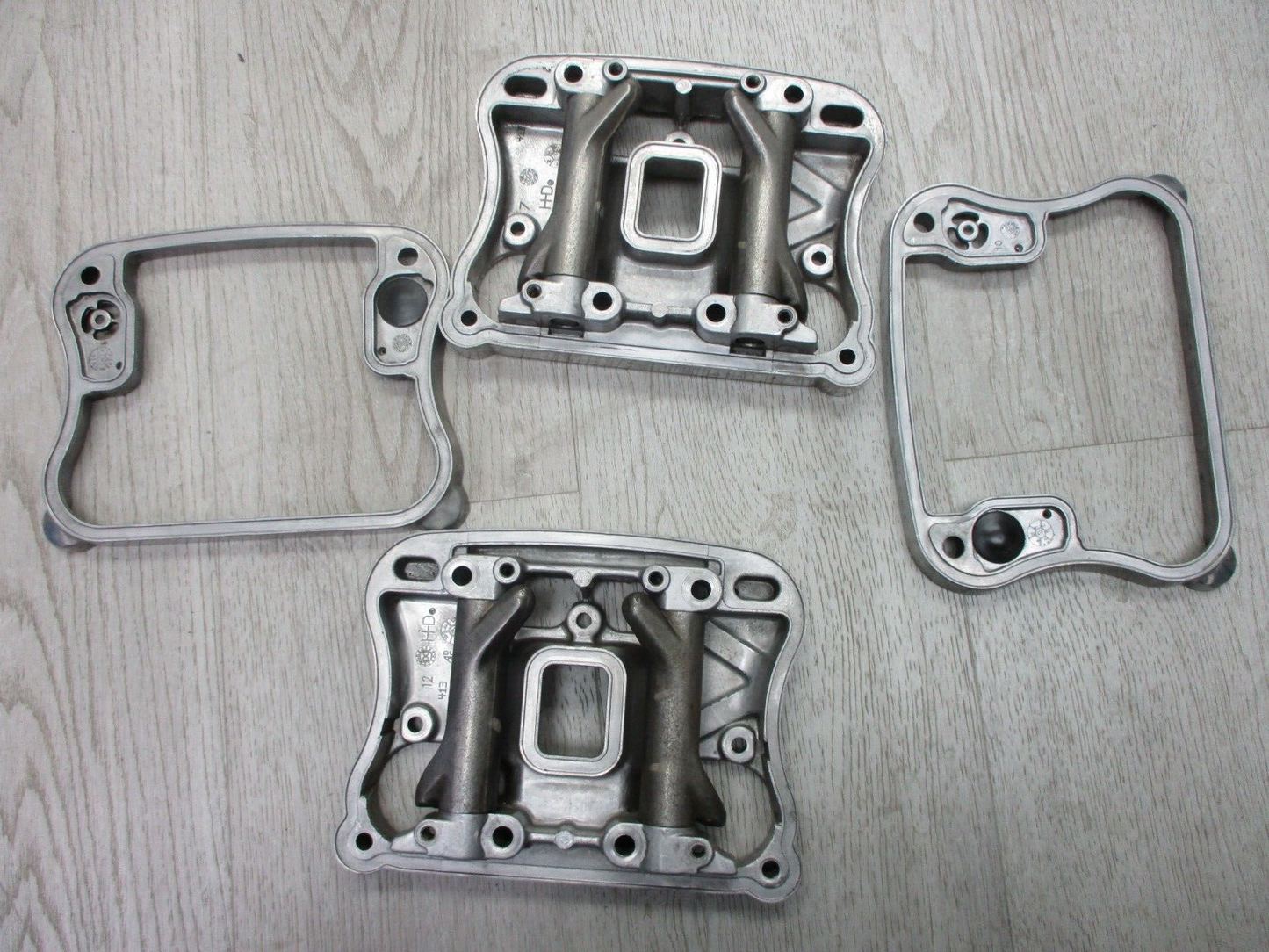 USED Harley Davidson Inner Rocker Arm Cover rocker arms  17532-86B Rocker Boxes