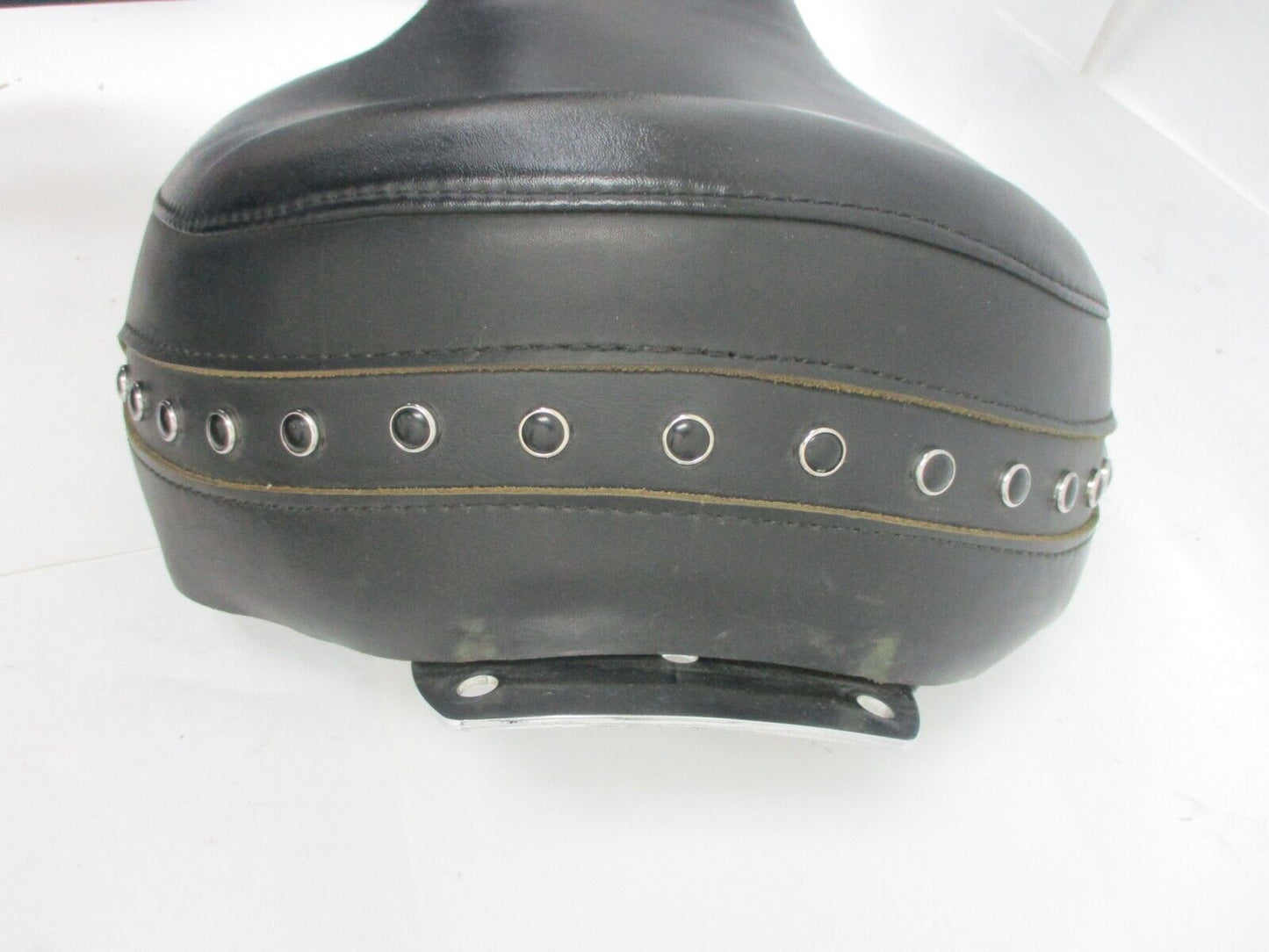 97-07 Harley Road King Touring Sundowner solo seat Street Glide 51928-01