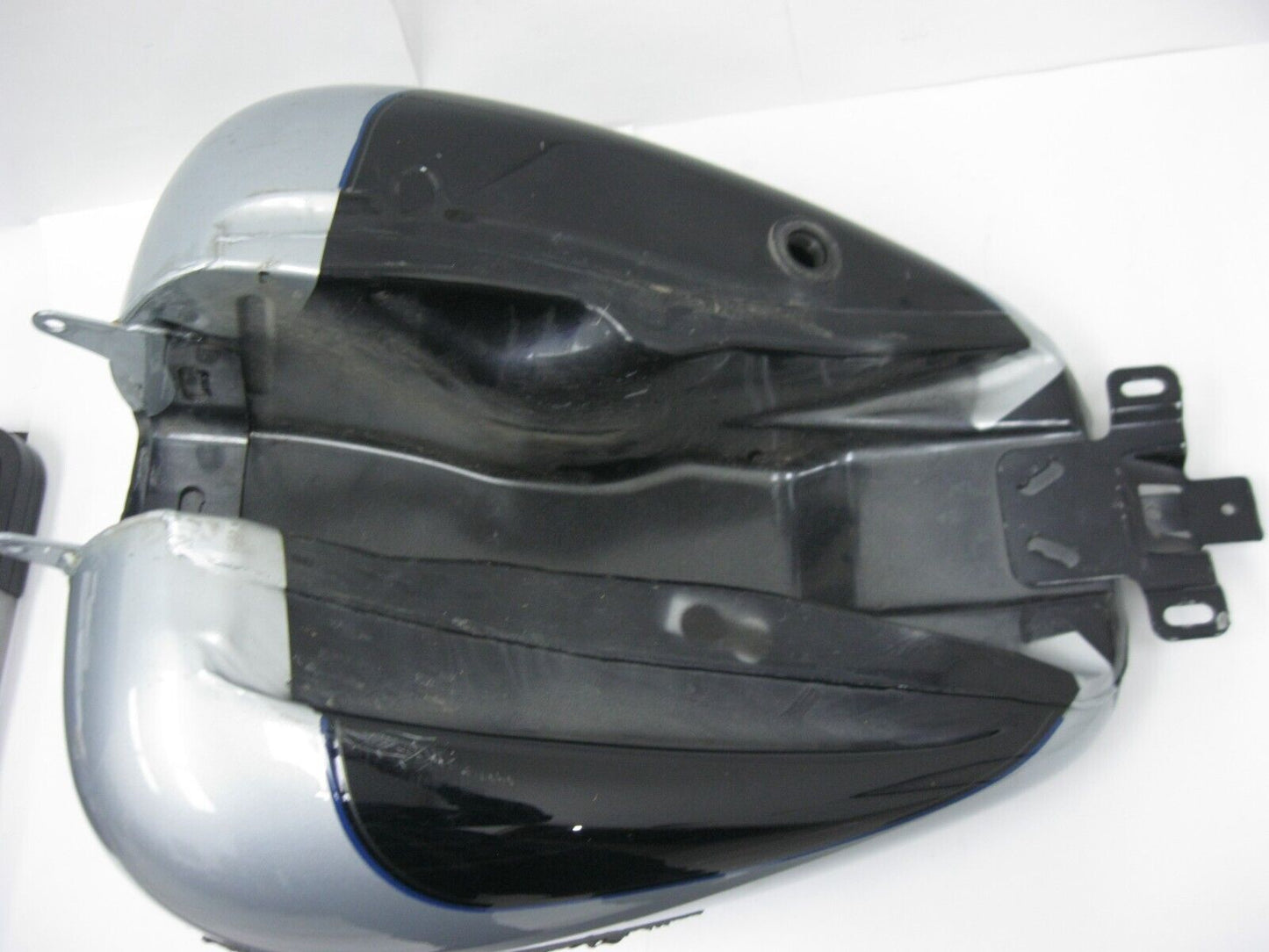 Harley Davidson FLTR, FLHT FLHX Fuel Tank Dark Blue Pearl 61356-08CPS DENT