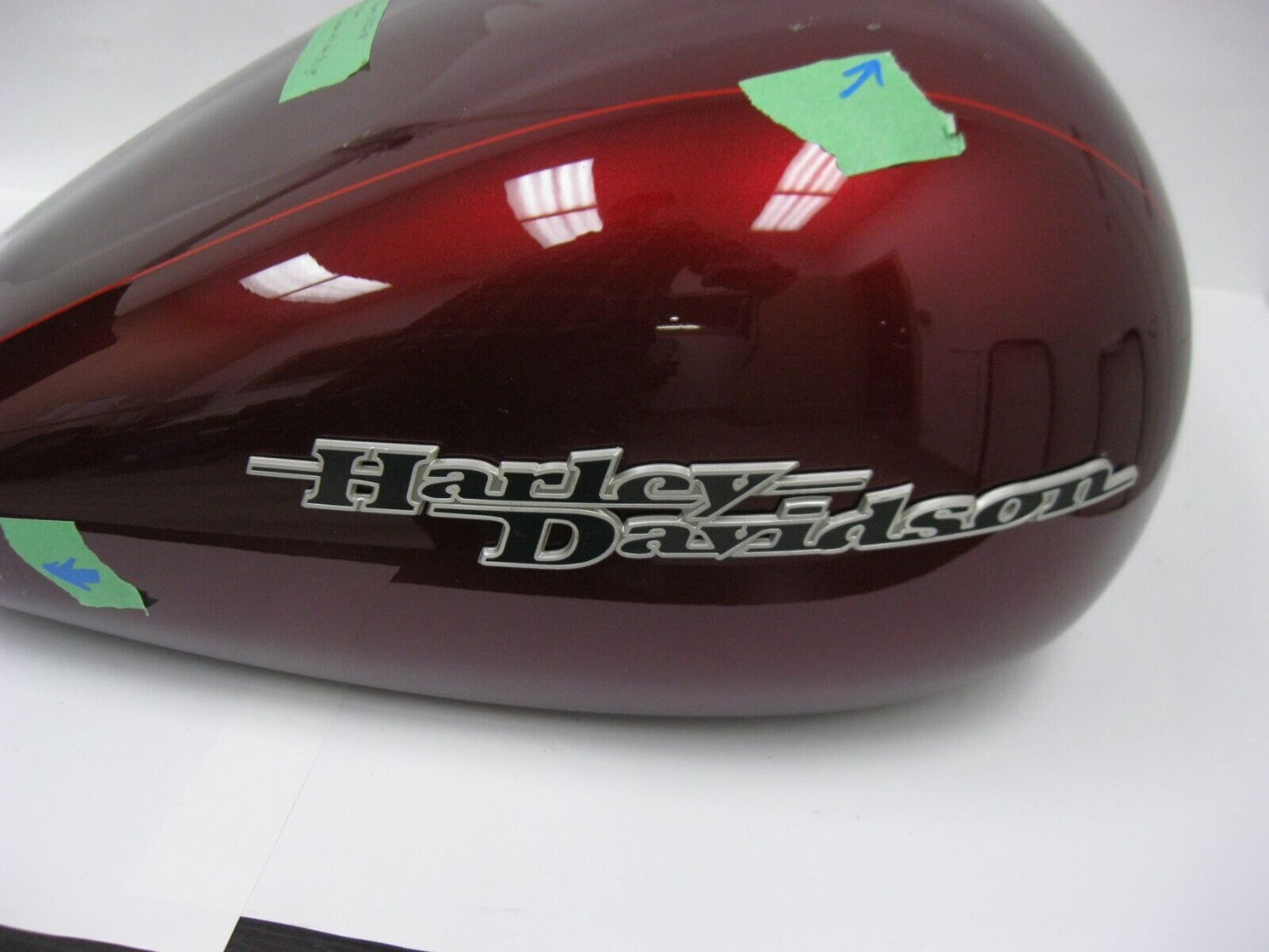 Harley Davidson OEM Fuel Tank Velocity Red Sunglo 61356-08 61000121EAM (DENT)