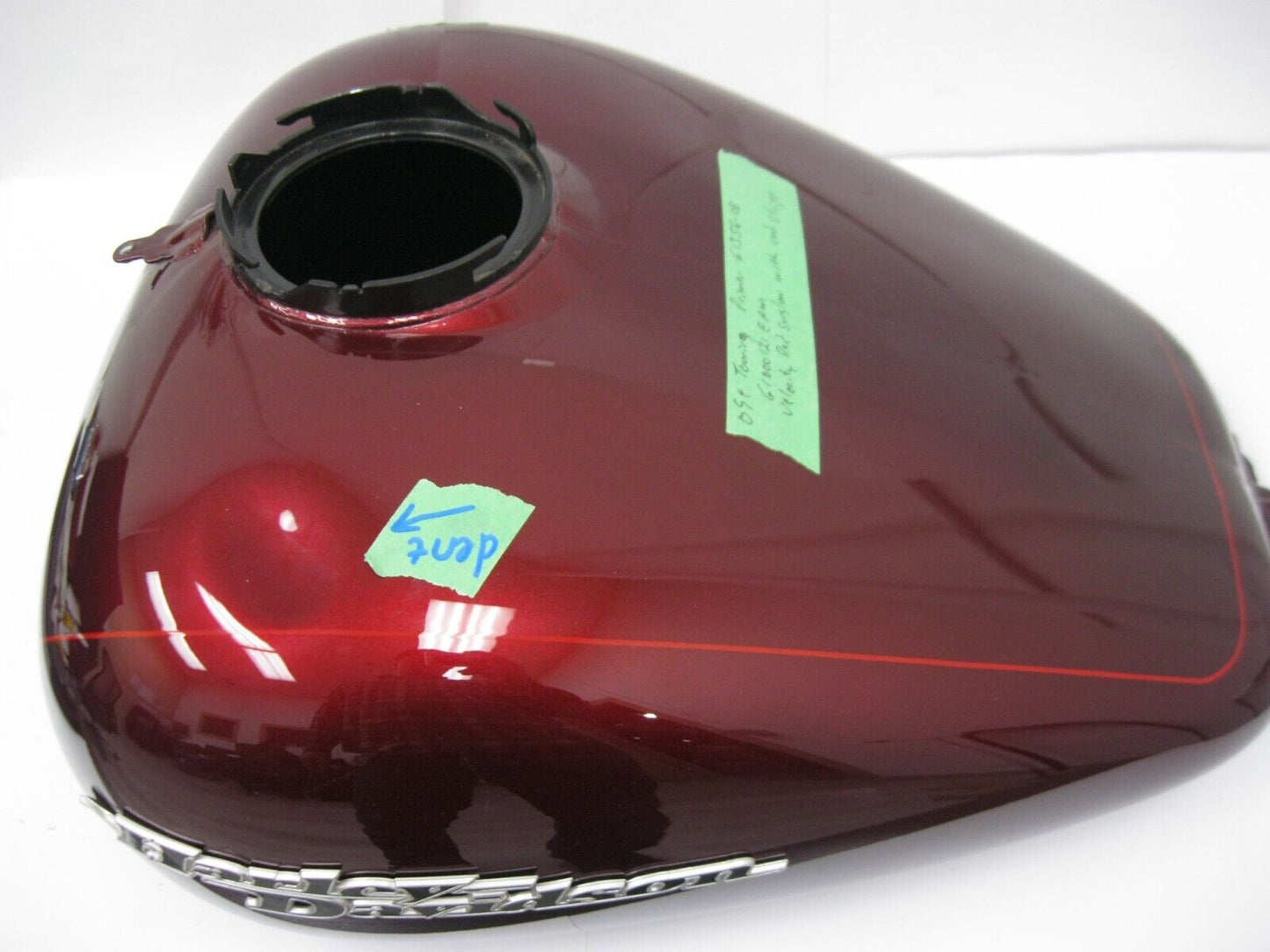 Harley Davidson OEM Fuel Tank Velocity Red Sunglo 61356-08 61000121EAM (DENT)
