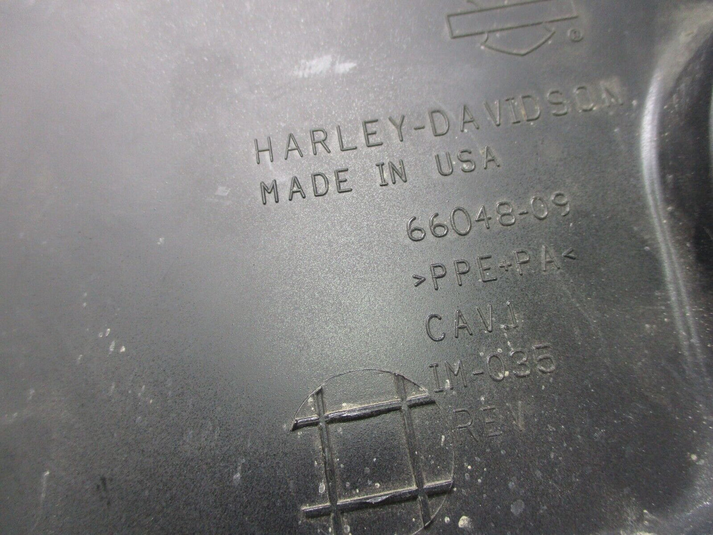 Harley Davidson OEM Side Cover Black 66048-09