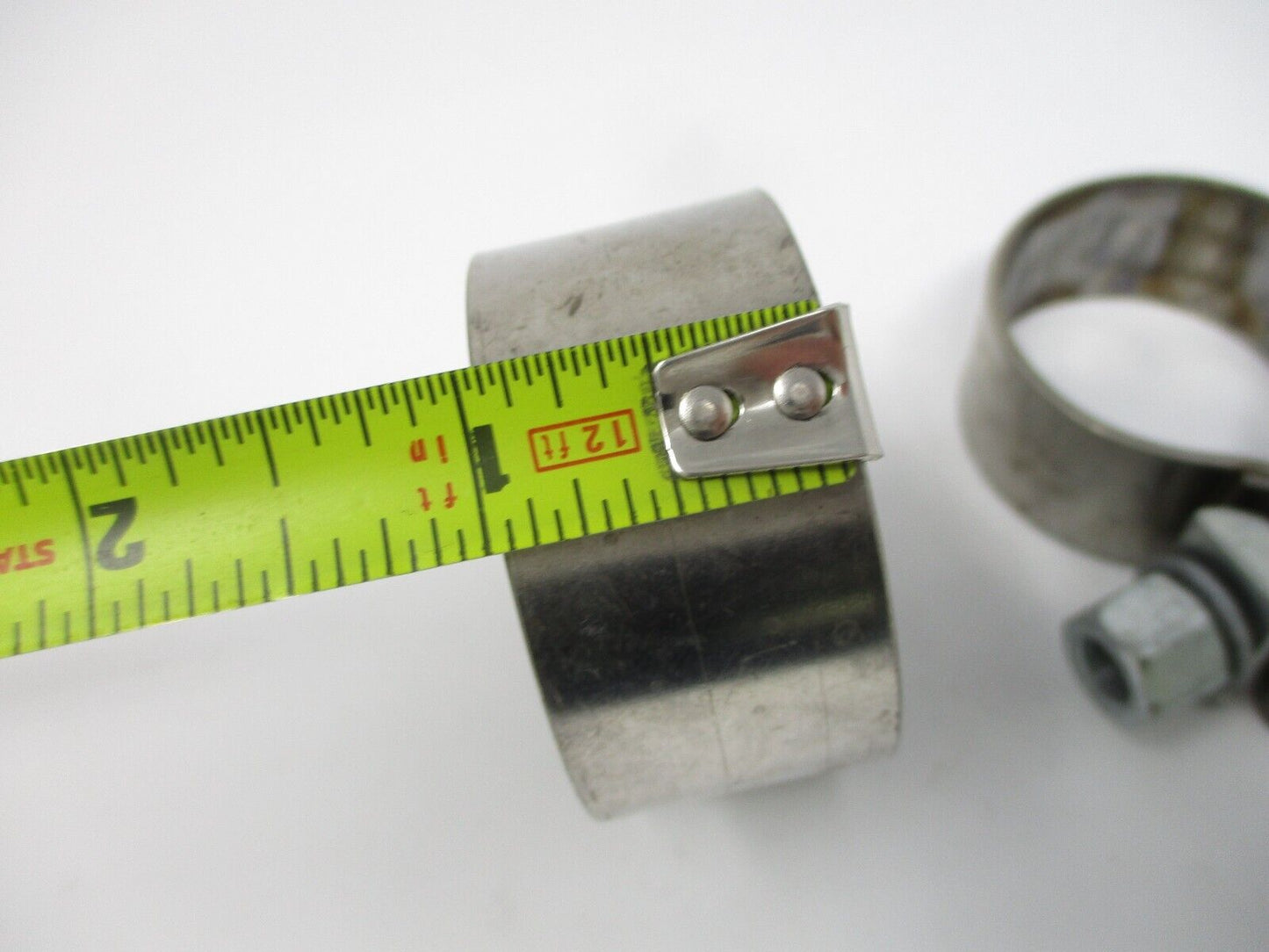 Muffler Clamp 6089624, 6199921, 7246826 2 INCH EXHAUST CLAMP 5588680 Accuseal