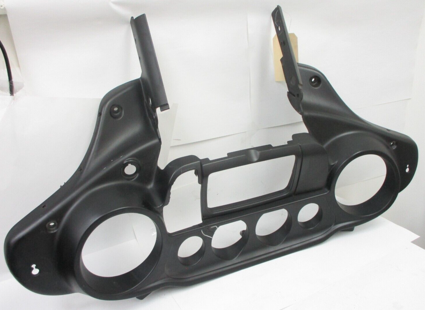 Genuine 14-21 OEM Harley Touring Batwing Inner Fairing Vivid matt Black - Crack