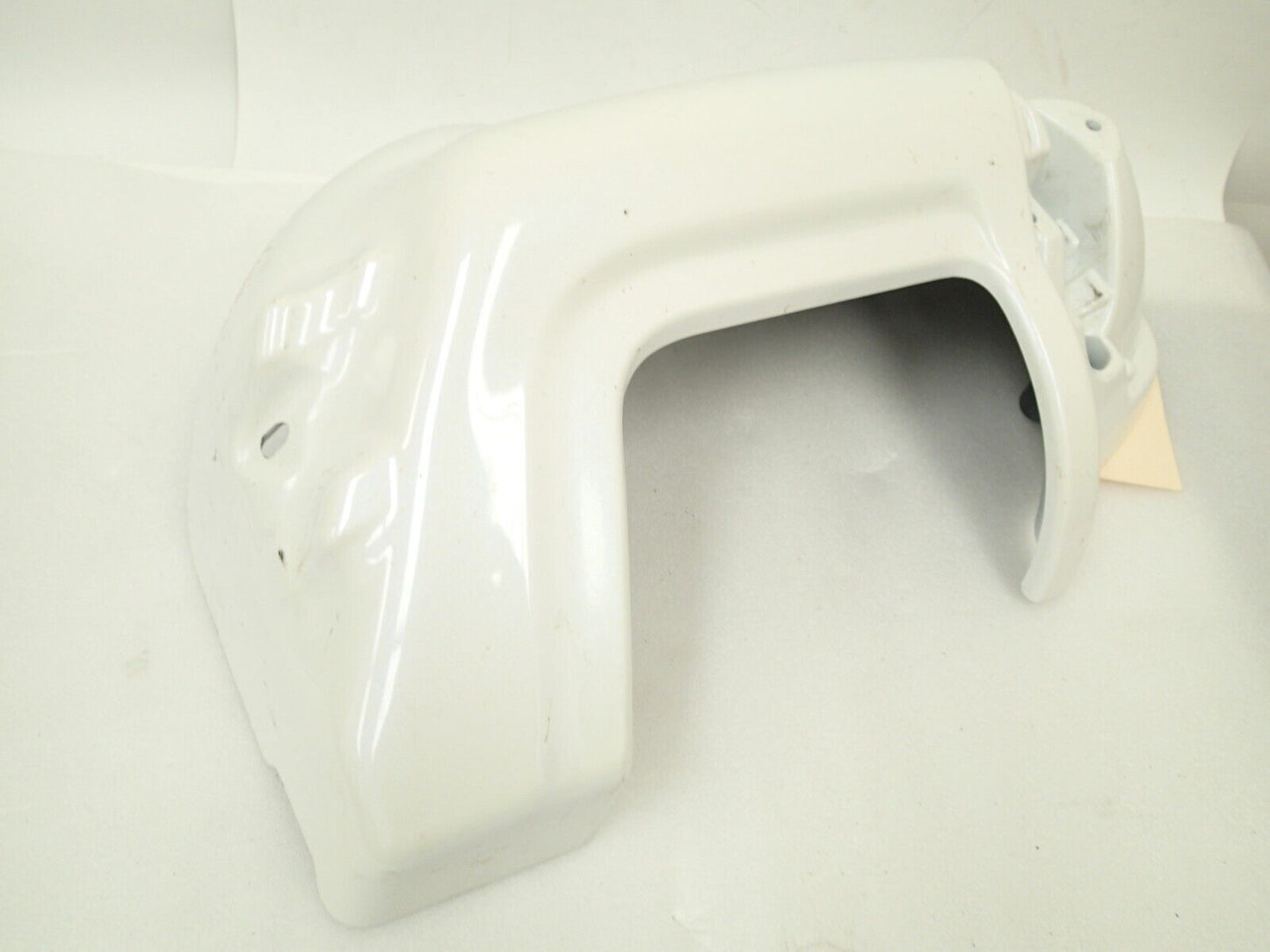 OEM 04 - 16 Harley Davidson TOURING Lower Fairing RT Side 58817-05A White Scuff