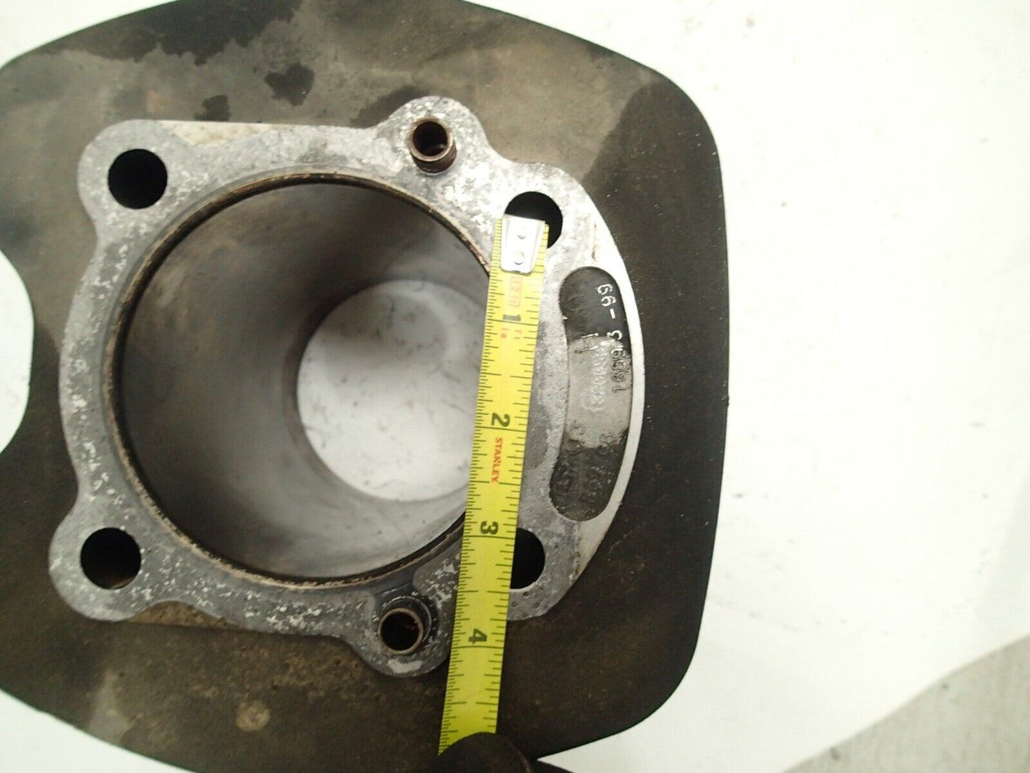 USED GENUINE HARLEY DAVIDSON PISTONS & CYLINDERS 16593-99