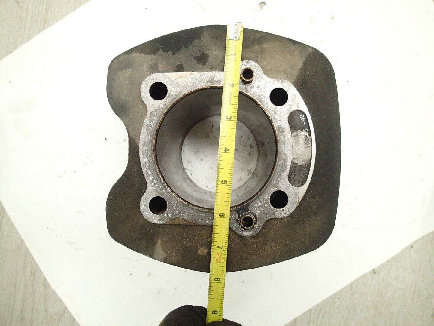 USED GENUINE HARLEY DAVIDSON PISTONS & CYLINDERS 16593-99
