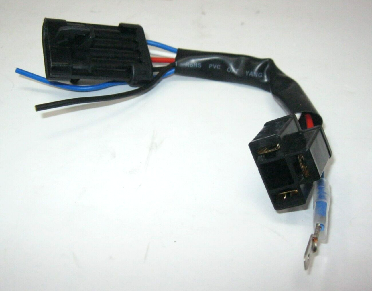 Custom Dynamics 14-19 FLHT LED HEADLIGHT ADAPTER   2120-0647