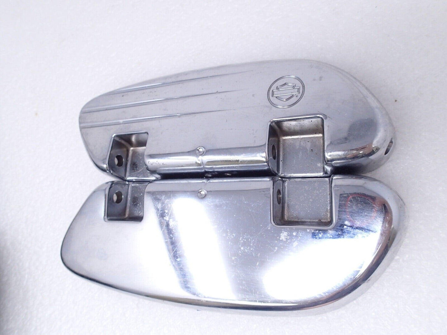 Harley-Davidson Touring Softail Swept Wing Passenger Footboard Pans 50357-04