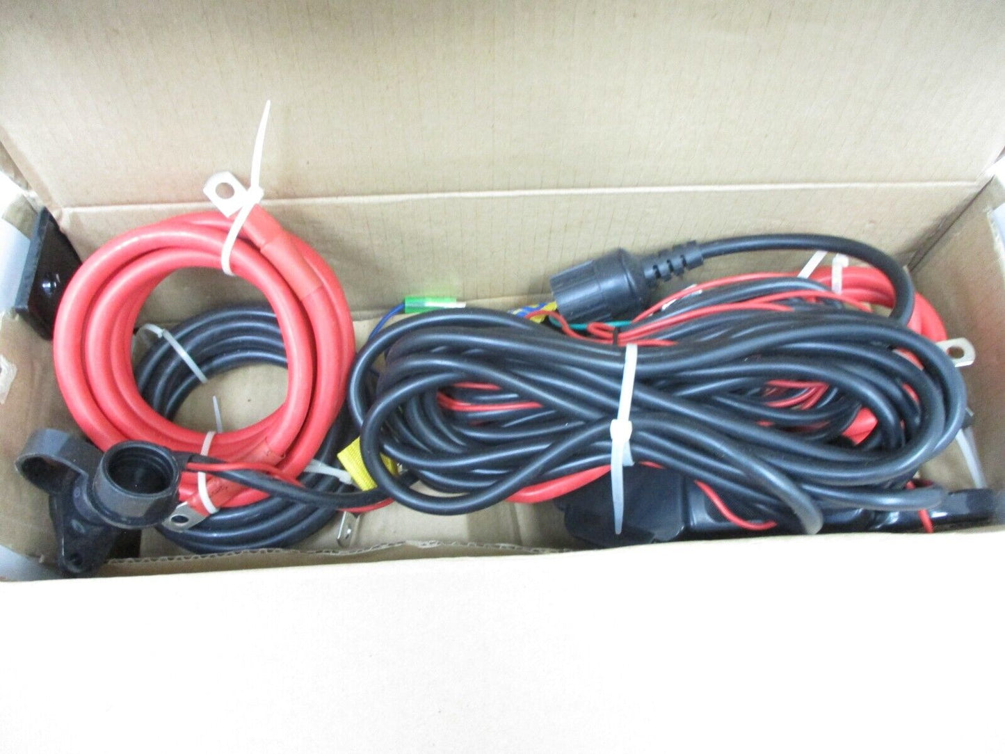Superwinch 1130220 LT3000 ATV Series 3/16"x50' 12 Volt Winch w/ 3000 lb Capacity
