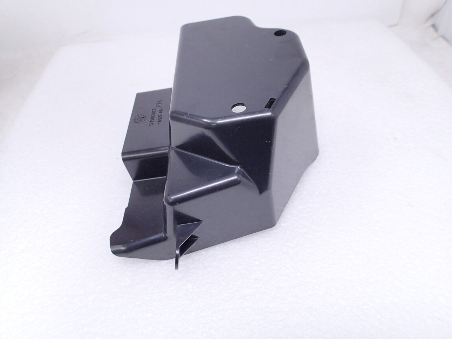 2014 Harley Davidson Ultra Touring Black Right Hand RH Glove Box Tray 57100103