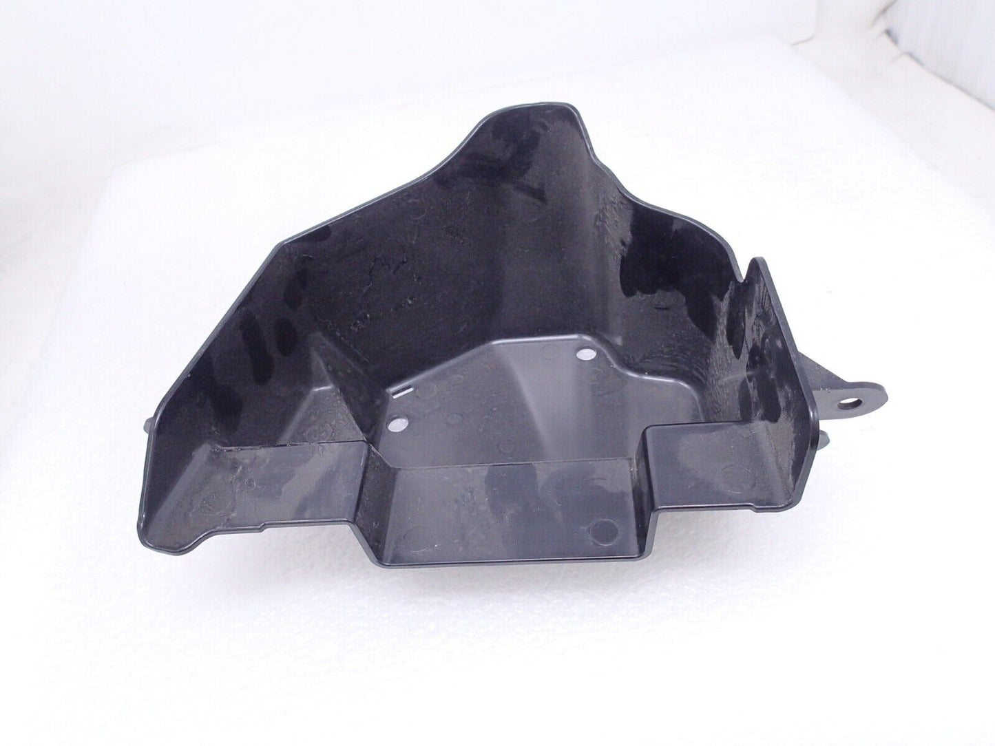 2014 Harley Davidson Ultra Touring Black Right Hand RH Glove Box Tray 57100103