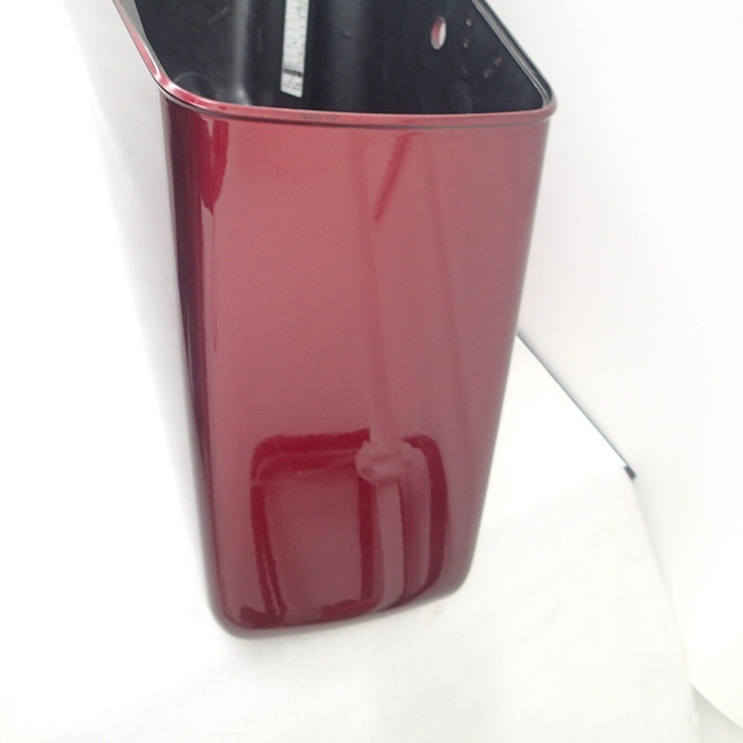 Harley Saddlebag Bottom Velocity Red Sunglo FLTRXS Stripe 90201066EAM (LEFT)