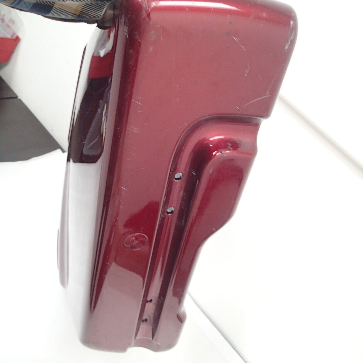 Harley Saddlebag Bottom Velocity Red Sunglo FLTRXS Stripe 90201066EAM (LEFT)