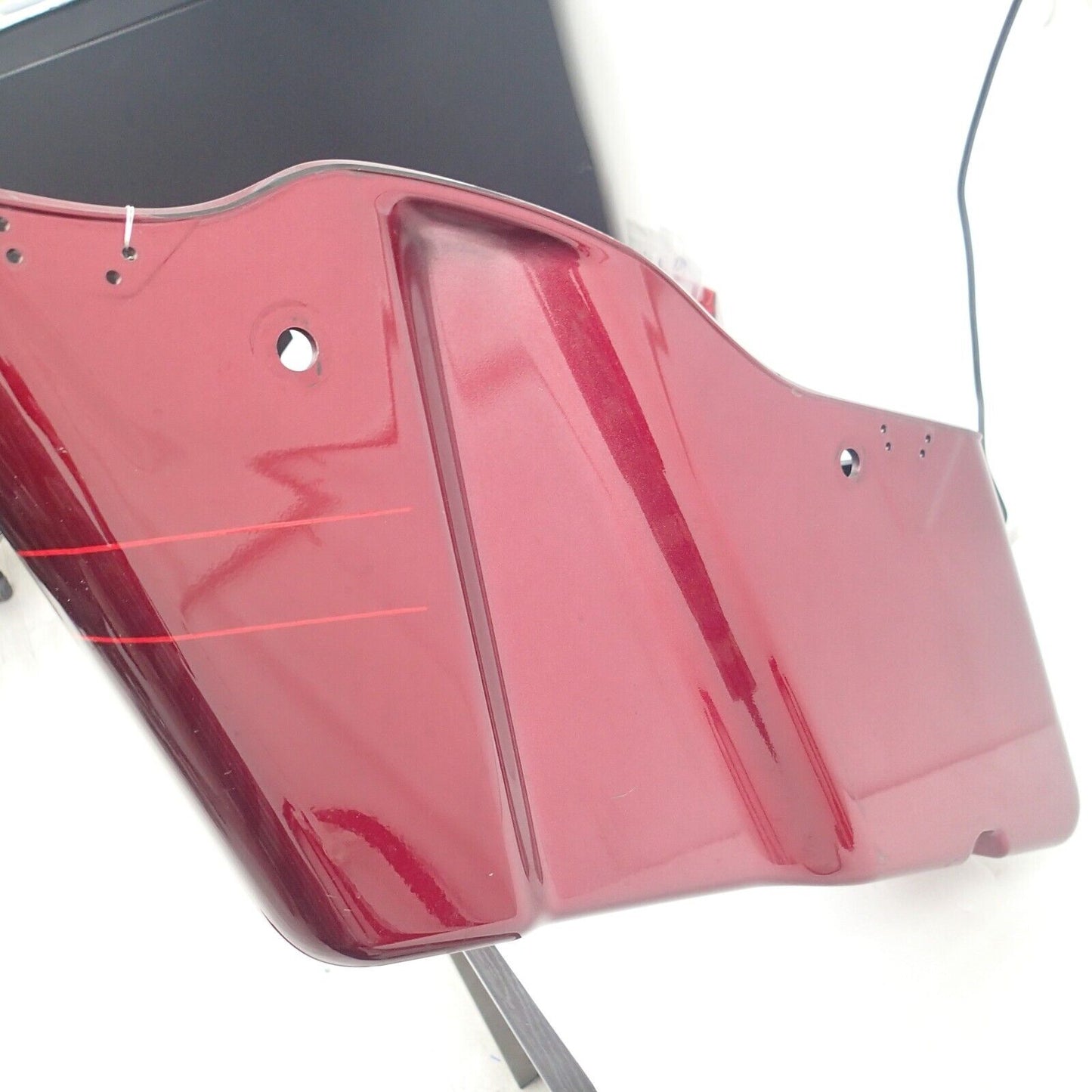 Harley Saddlebag Bottom Velocity Red Sunglo FLTRXS Stripe 90201066EAM (RIGHT)