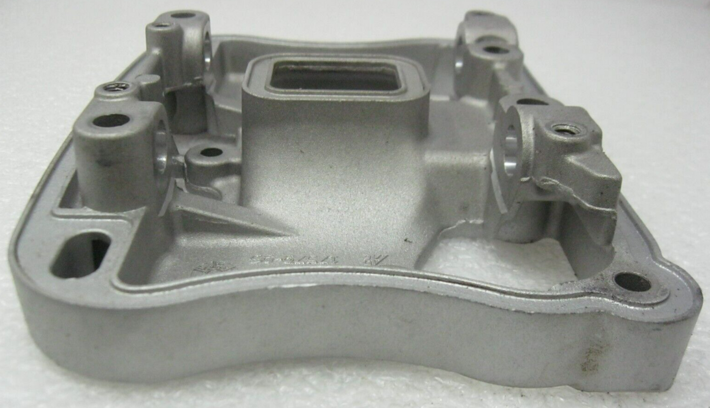 Harley-Davidson OEM 04-06 XL 883 Lower Rocker Cover (Cast # 17579-95)  17532-86C