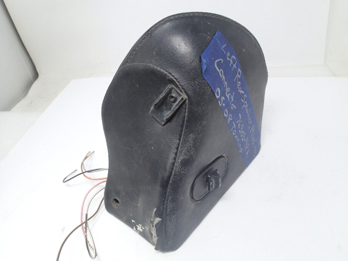 Harley-Davidson Left Speaker Box FLH Harley Touring Rear Speaker Pod 76303-98A