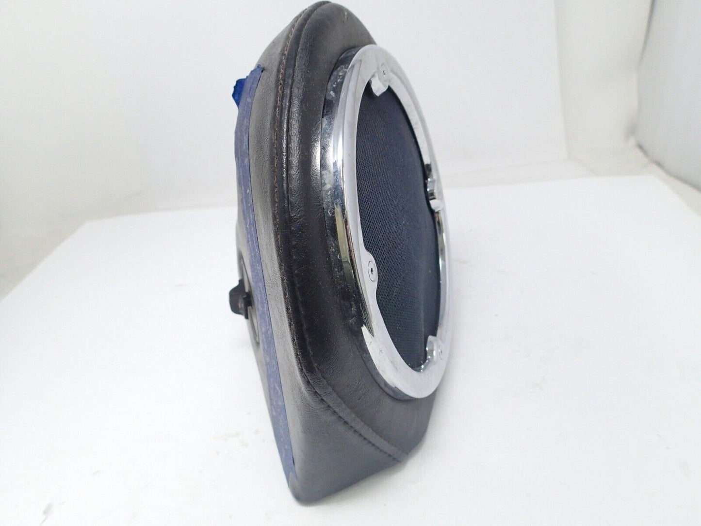 Harley-Davidson Left Speaker Box FLH Harley Touring Rear Speaker Pod 76303-98A