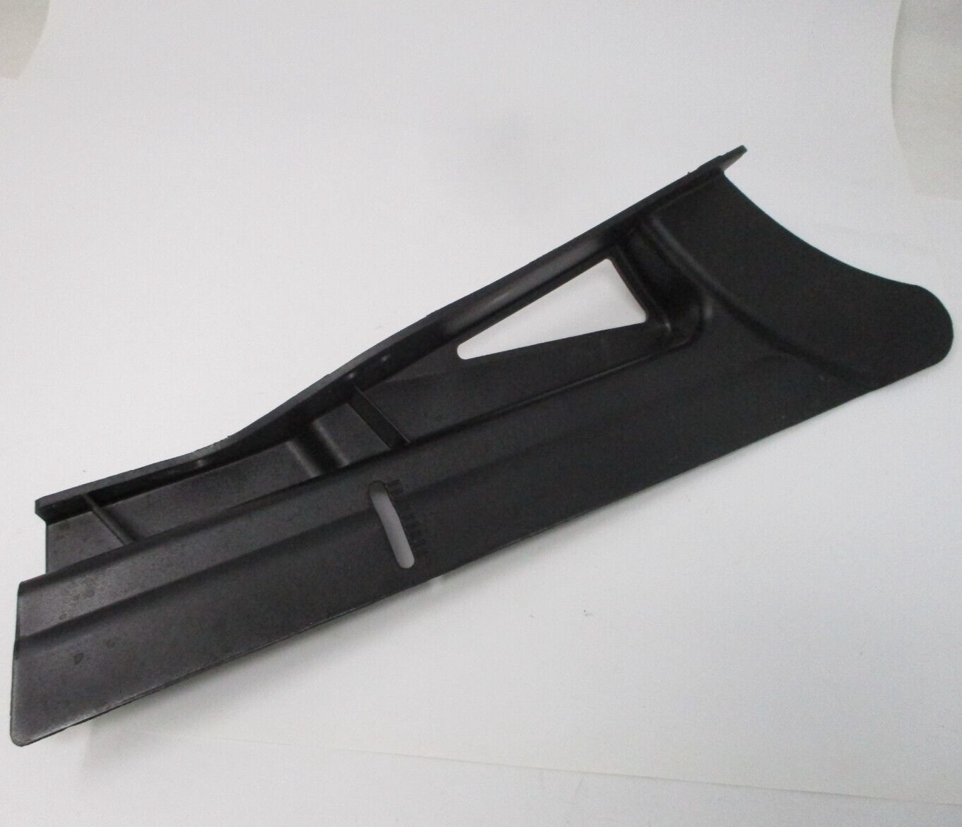 2014-2018 Harley Davidson FLHXS Street Glide Debris DEFLECTOR Guard 60386-09