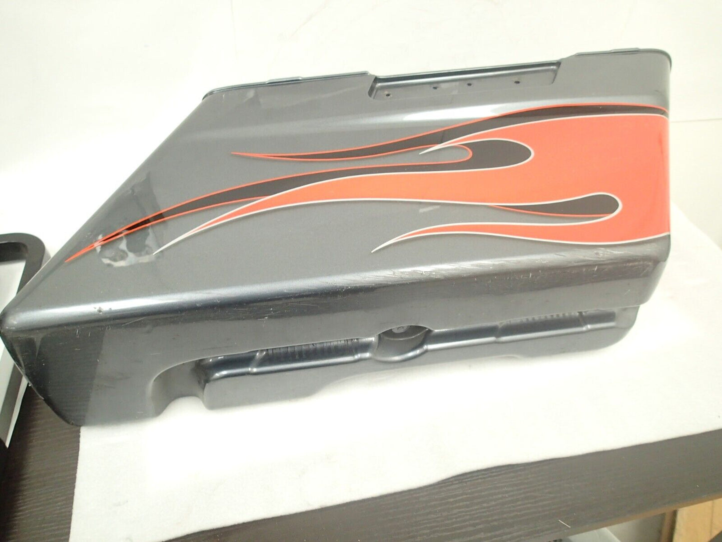 USED Genuine Harley Right Touring Saddlebag 90813-06 Orange flame gray