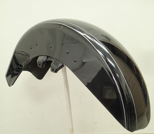 Harley-Davidson OEM 14-23 FLH, FHT Black Front Fender SEE DENT 58900009 VIDEO