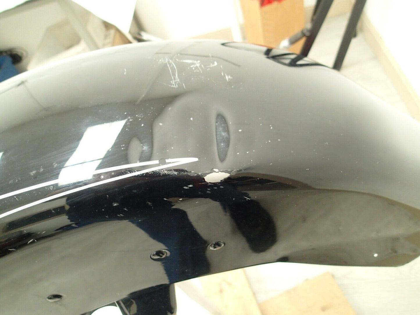 Harley-Davidson OEM 14-23 FLH, FHT Black Front Fender SEE DENT 58900009 VIDEO