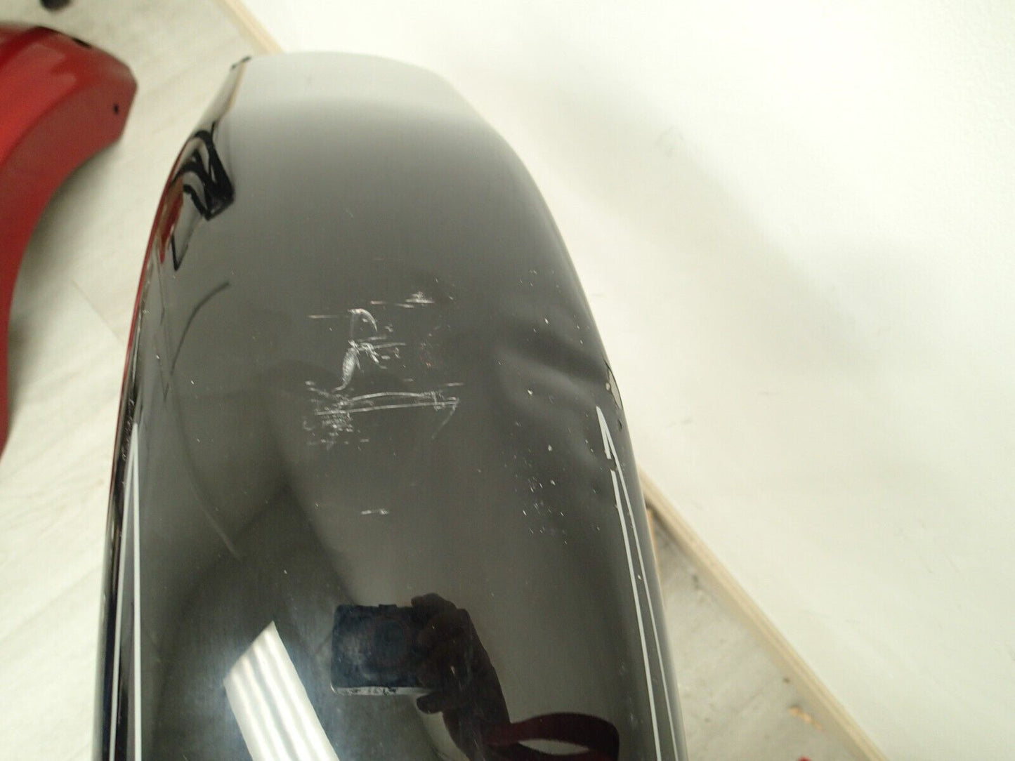 Harley-Davidson OEM 14-23 FLH, FHT Black Front Fender SEE DENT 58900009 VIDEO