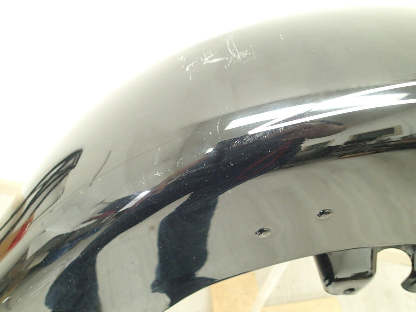 Harley-Davidson OEM 14-23 FLH, FHT Black Front Fender SEE DENT 58900009 VIDEO