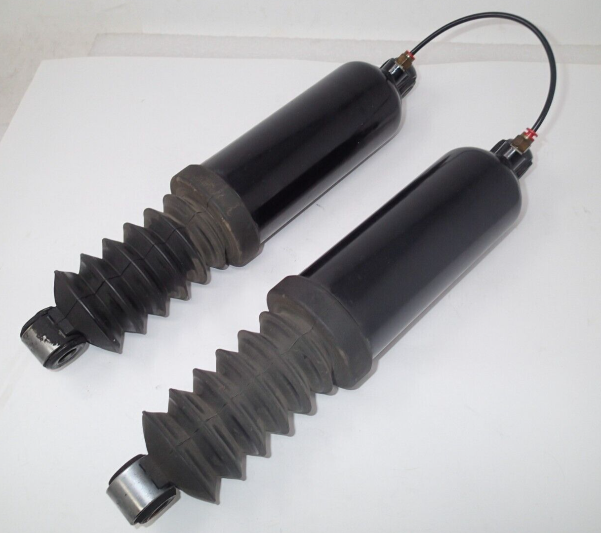 03 Harley Touring Electra Glide FLHTI rear air shocks 54565-97