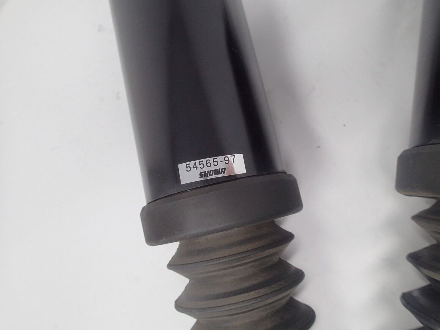 03 Harley Touring Electra Glide FLHTI rear air shocks 54565-97