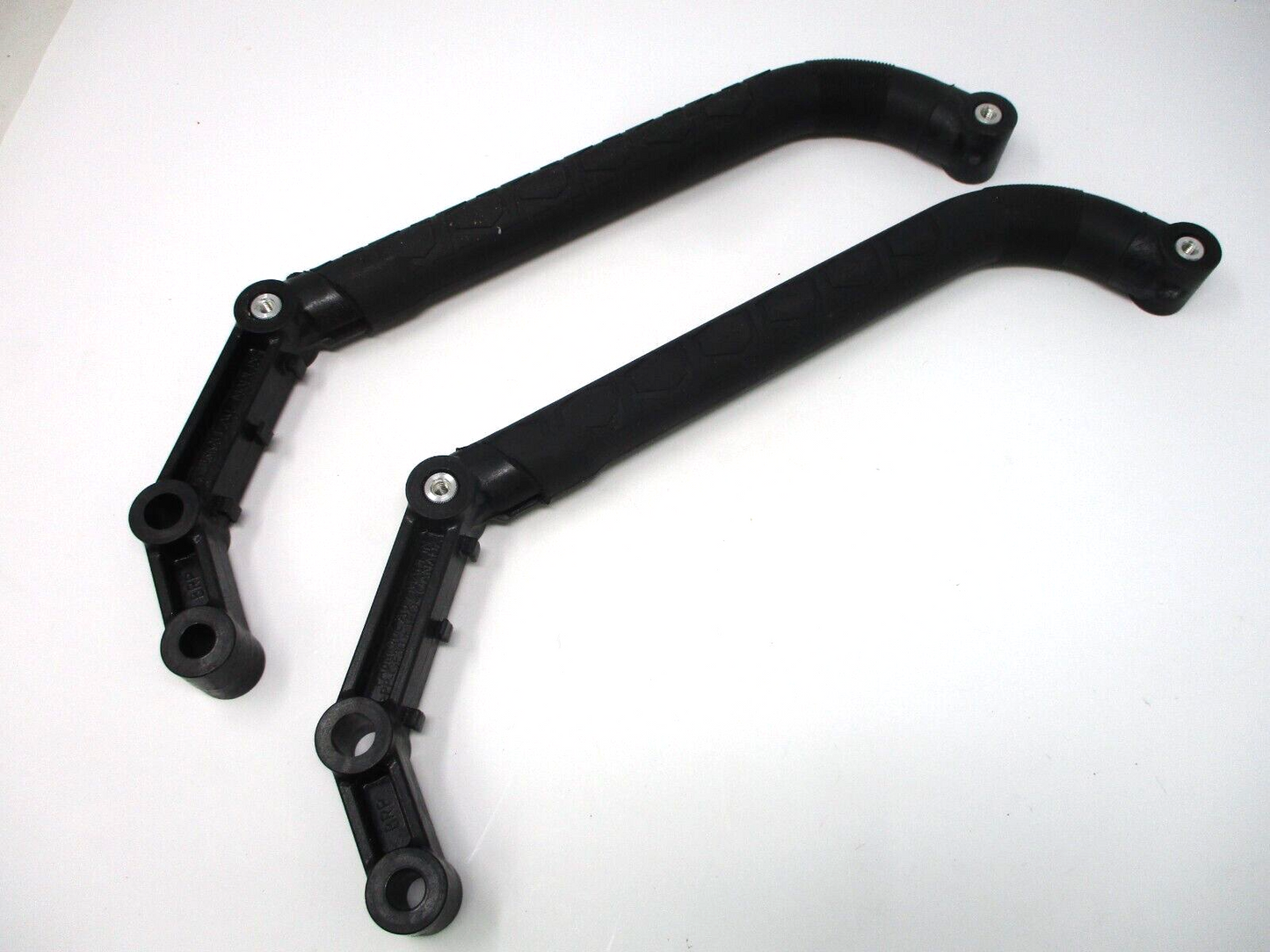 PAIR NON-HEATED OVERMOLD PASSENGER HAND HOLDS 510006488 FOR SKI-DOO 510006551