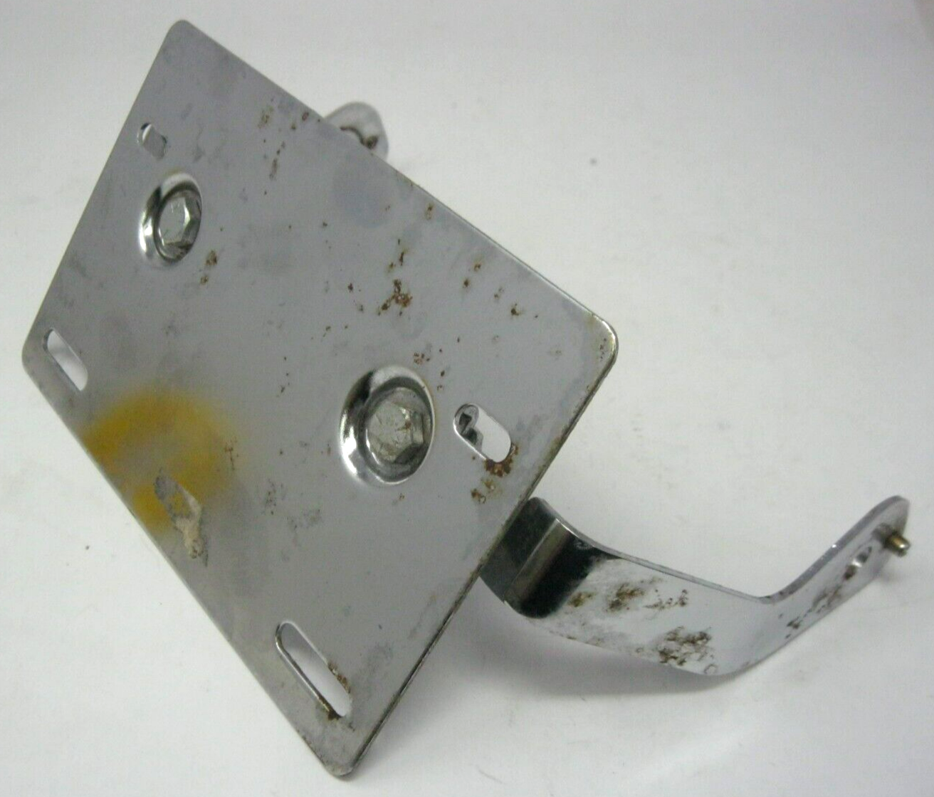 Harley-Davidson OEM 97-08 Touring Backing Plate on Unknown Bracket  53376-97