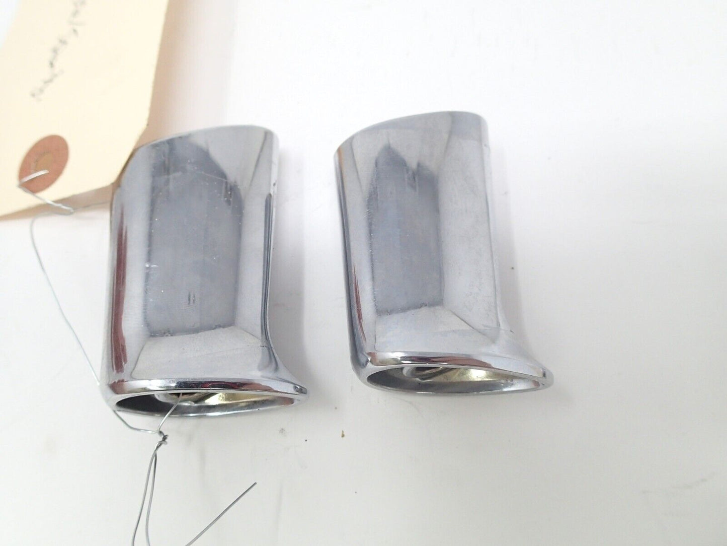 Harley Davidson Chrome Rear Turn Signal Brackets 68480-02 OEM ( PAIR )