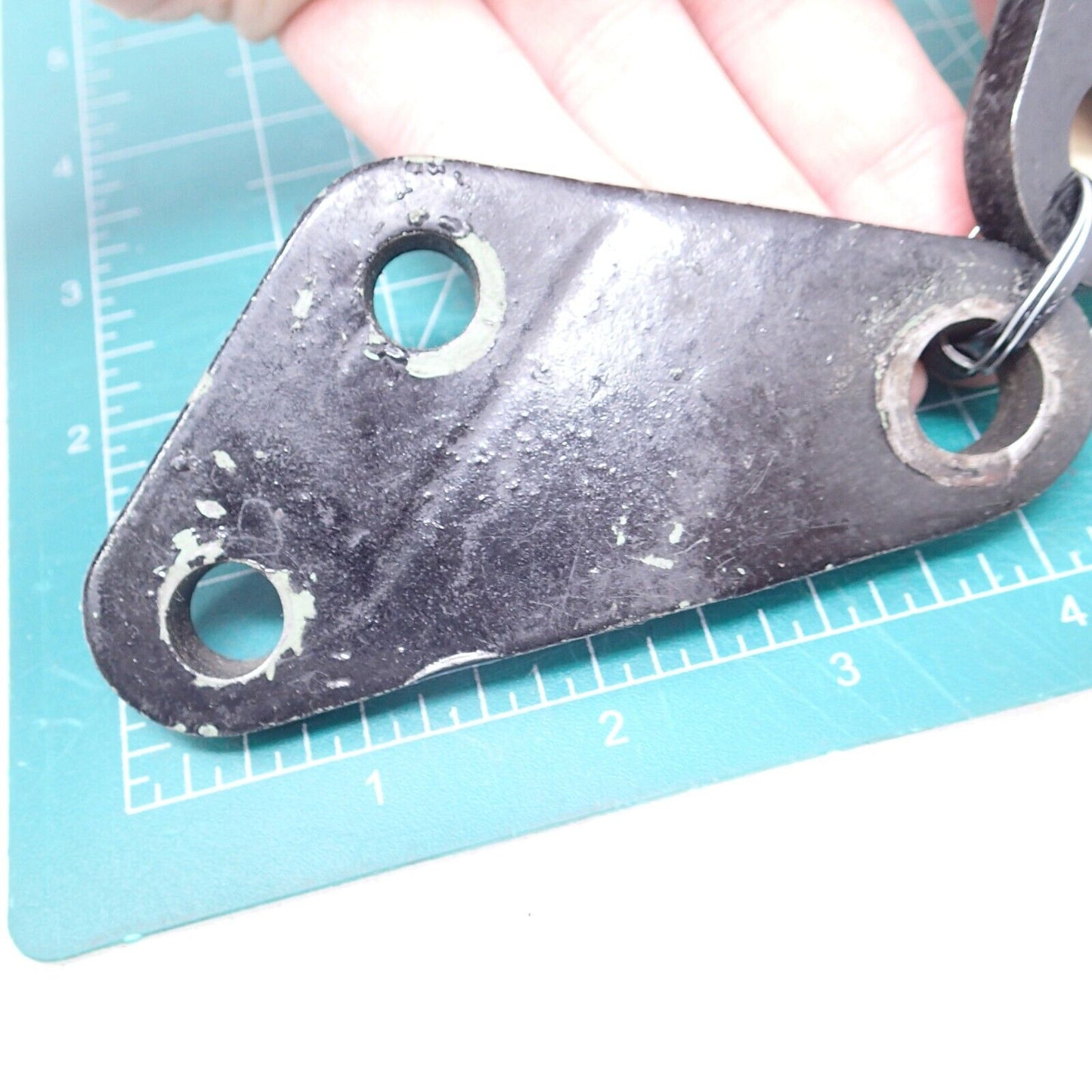 HIGHWAY PEGS MOUNTING BRACKET (ONE UNIT) UNIVERSAL EVO