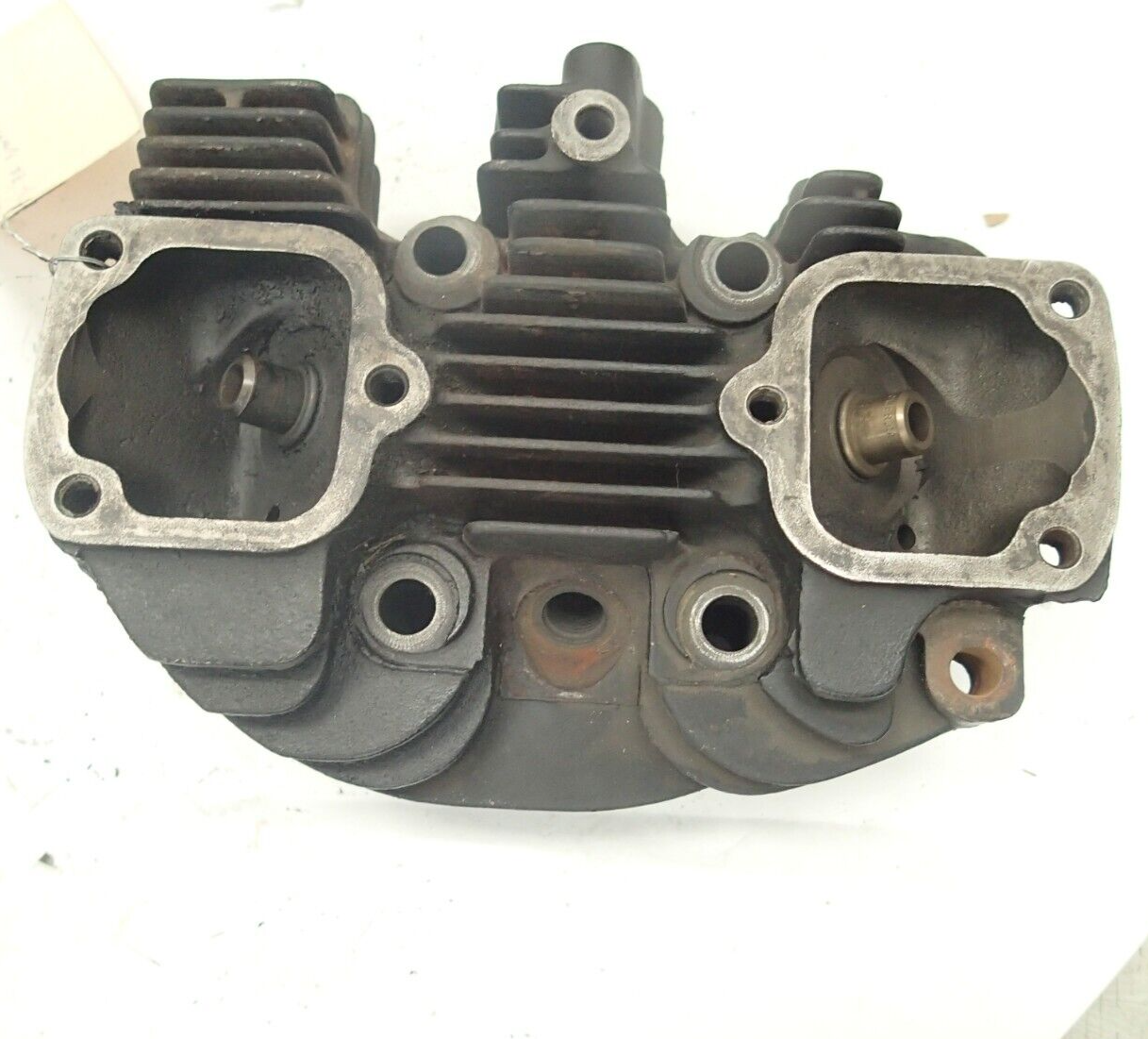 668271  Front head sportster Front head Sportster 1000