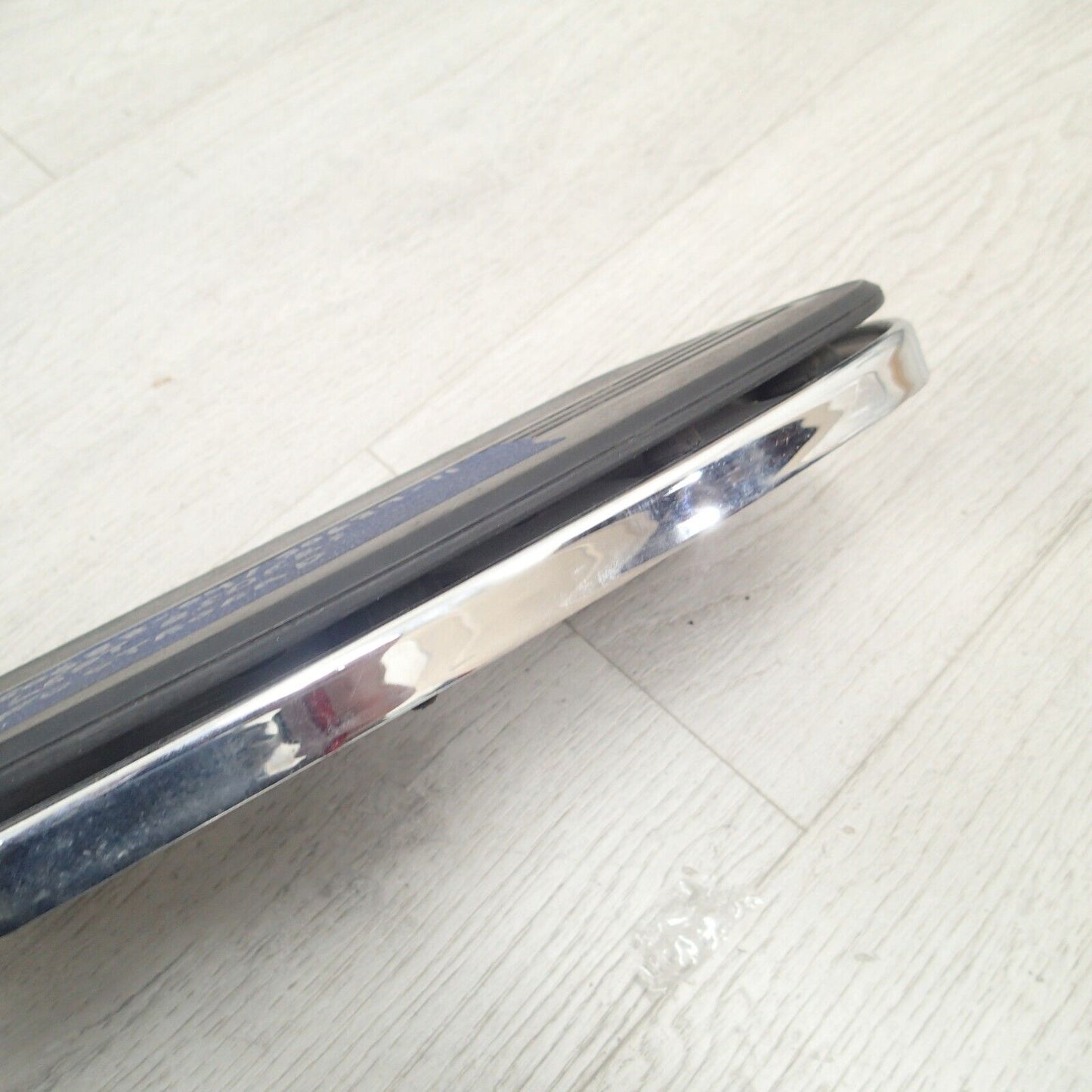 HARLEY-DAVIDSON FOOTBOARD BOTTOM ASSEMBLY CHROME 50688-04 LEFT ONE!
